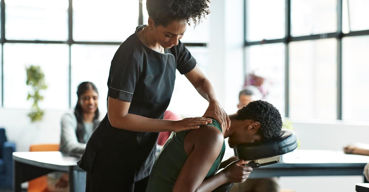 Is It Good To Combine Massage Therapy With Chiropractic Adjustments